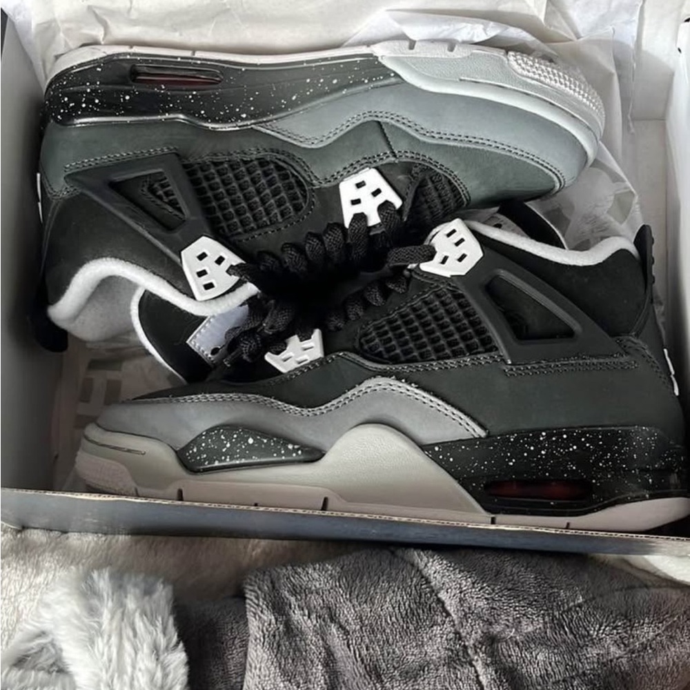Air Jordan Retro 4s- Anthracite